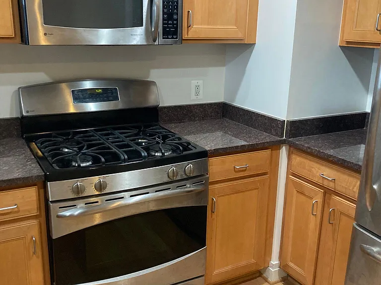 414 Water St #2710 — Photo 6
