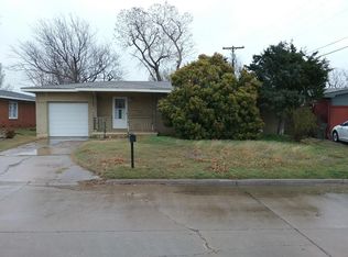 2811 NW Ozmun Ave, Lawton, OK 73505