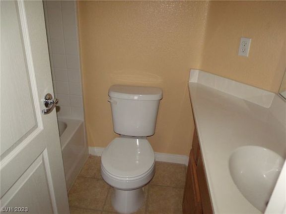 5th image of 2760 Red Vista Ct #0