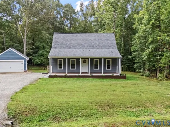 11261 Sunfield Dr, Midlothian, VA 23112