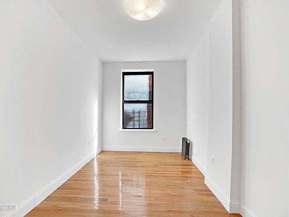 5th image of 559 W 156th St APT 1