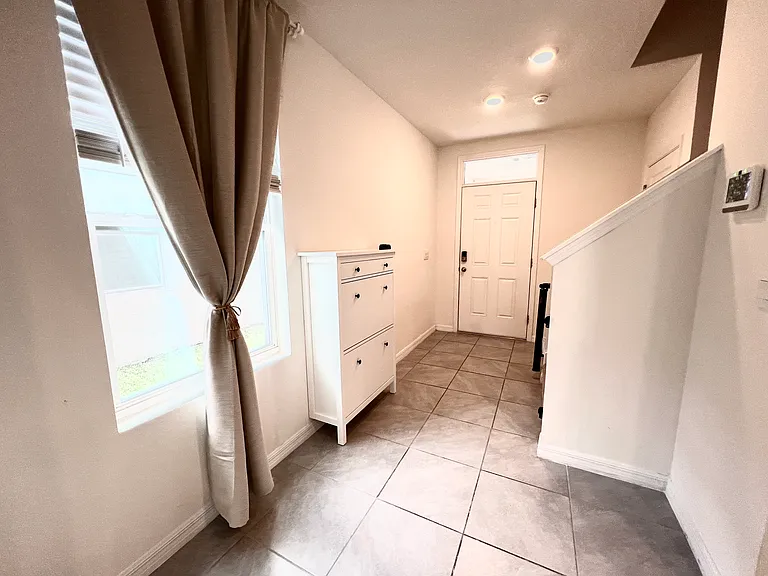 5663 Hollingworth Trl — Photo 11