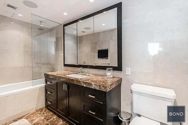 Rented by Bond New York | media 13