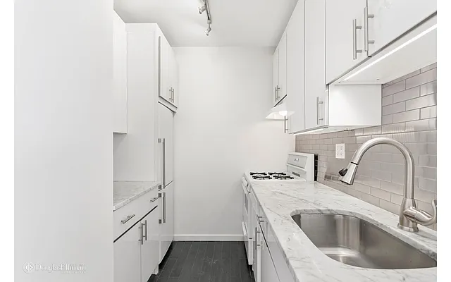 Sold by Douglas Elliman | media 4