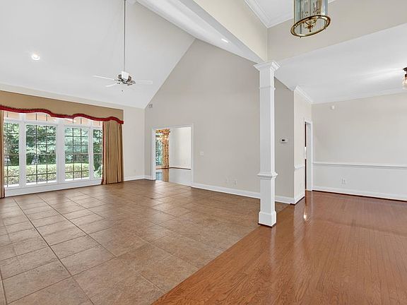 2nd image of 4531 Carnoustie Ln