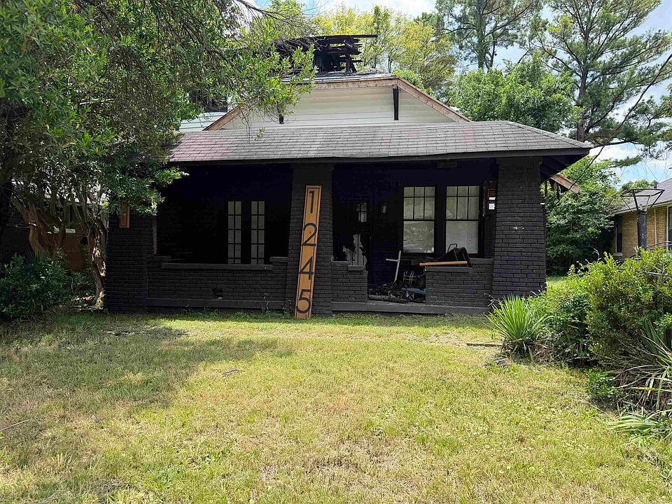 1st image of 1245 Forrest Ave