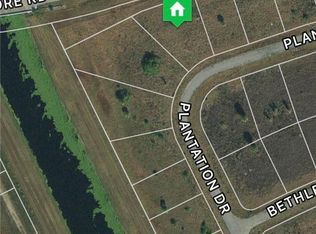 142 Bethlehem Pl, Labelle, FL 33935