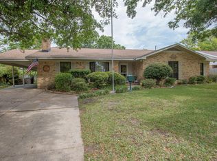 1917 Fulton Ave, Pascagoula, MS 39567