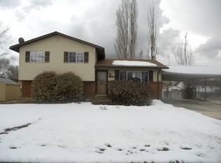 674 W 700 N, Clearfield, UT 84015