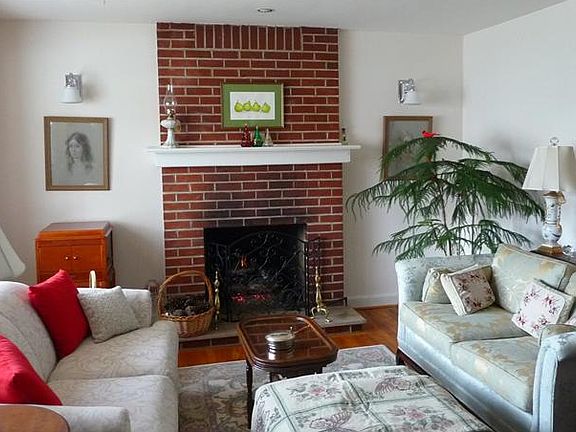 Living Room, Fireplace