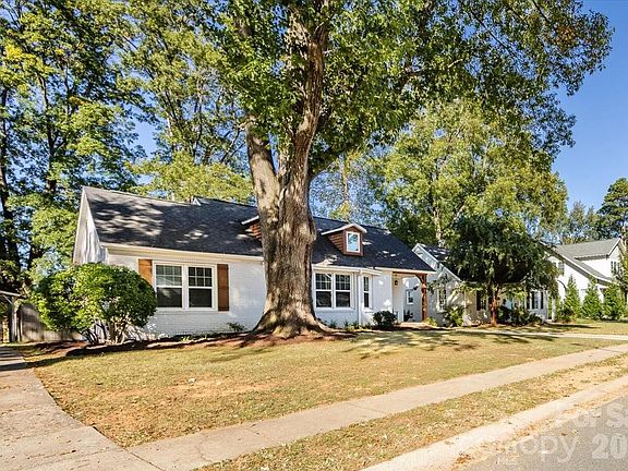 3rd image of 2342 Morton St
