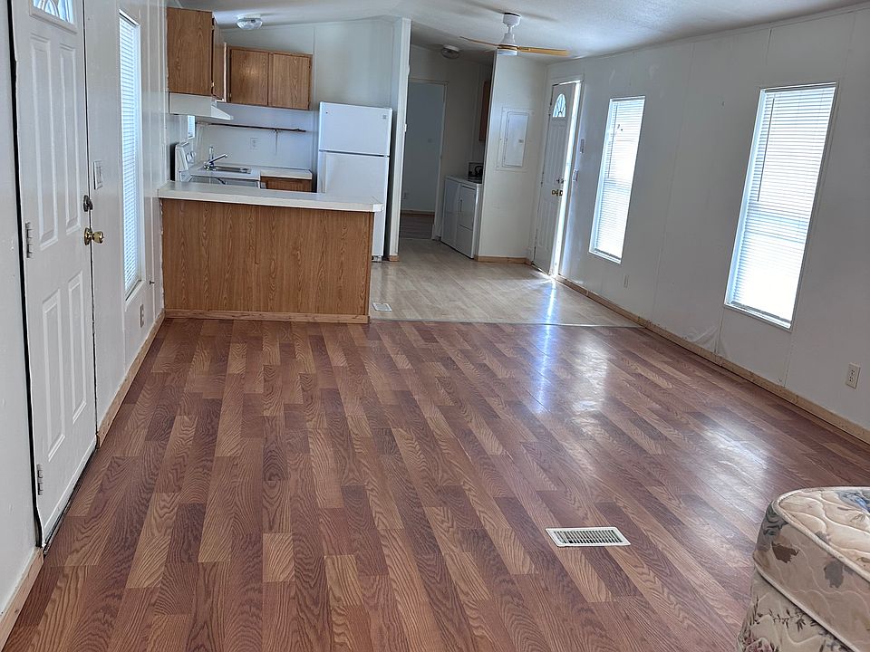 1st image of 5670 Eagle St