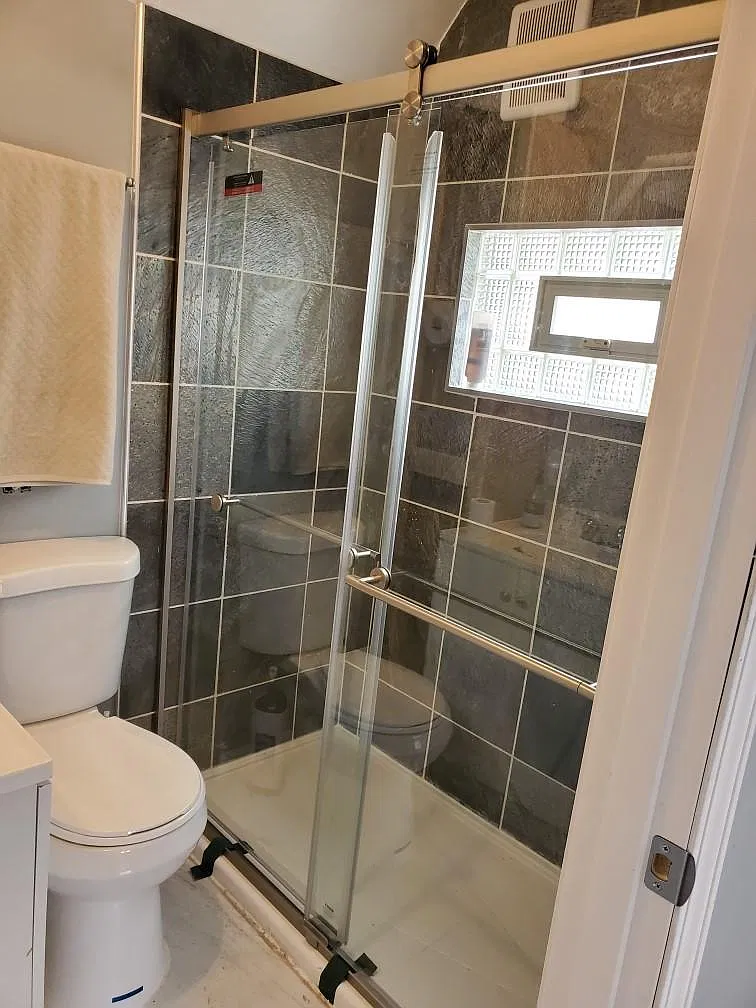 986 Beech St — Photo 1