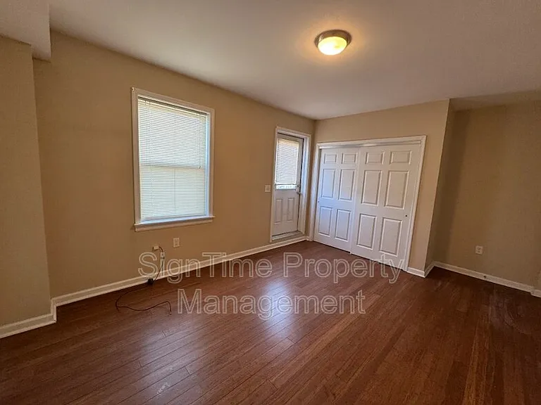 44 E Franklin St #3W — Photo 6