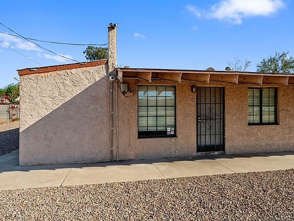 3-web-or-mls-2444 E Danbury Rd 4--22_12202024