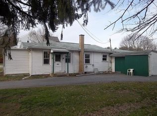 693 Marticville Rd, Pequea, PA 17565