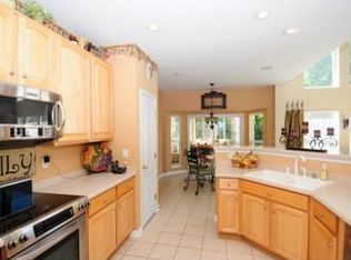 1100 Bayswater Dr, Union, KY 41091