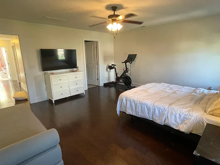 501 Person St #205 — Photo 17