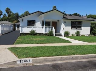 13407 Sylvan St, Van Nuys, CA 91401