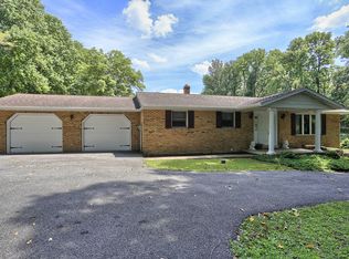 245 Rawlinsville Rd, Willow Street, PA 17584