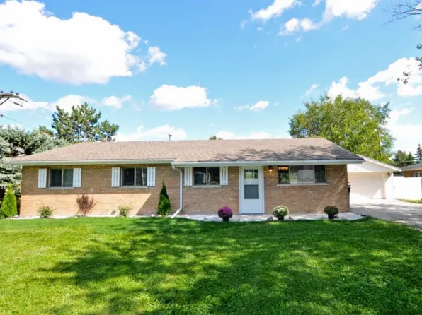 16121 88th Ave, Orland Park, IL 60462