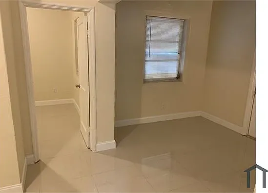 480 NE 162nd St #480 — Photo 8