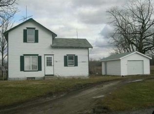 69660 Sycamore Rd, Walkerton, IN 46574