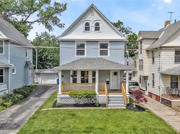 1348 Hall Ave, Lakewood, OH 44107
