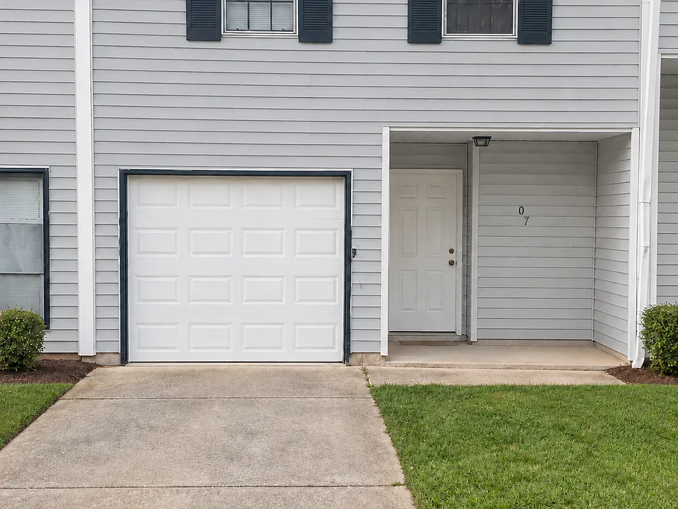 2507 Pine Tree Trl