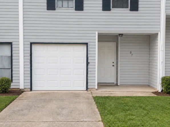 2507 Pine Tree Trl, Atlanta, GA 30349