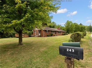 243 Kilgore Rd, Scott Depot, WV 25560