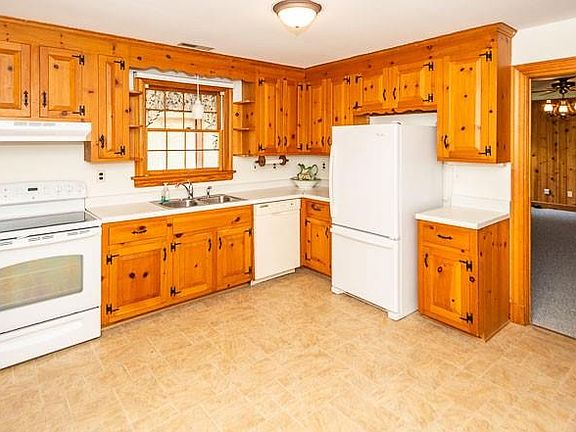 2nd image of 4605 Brad Dr
