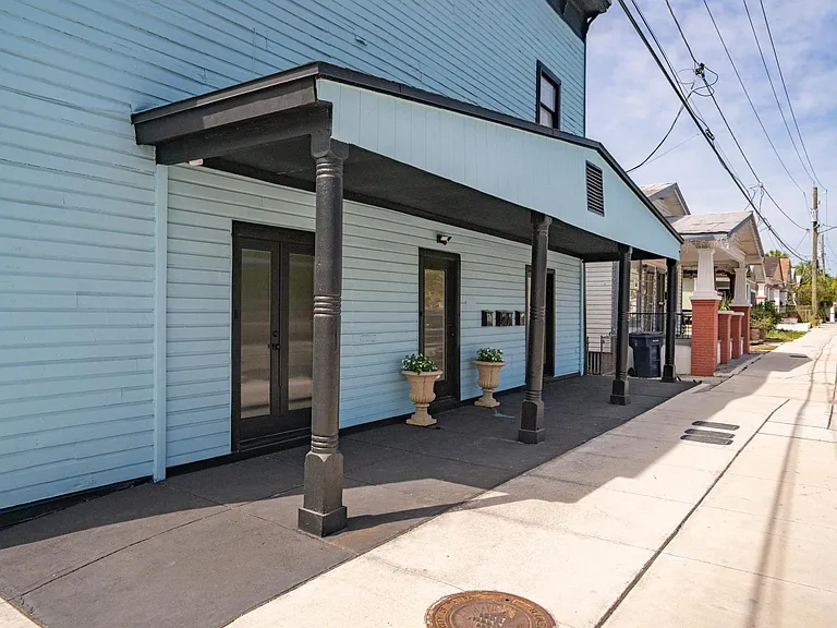 1221 E Columbus Dr #A — Photo 16
