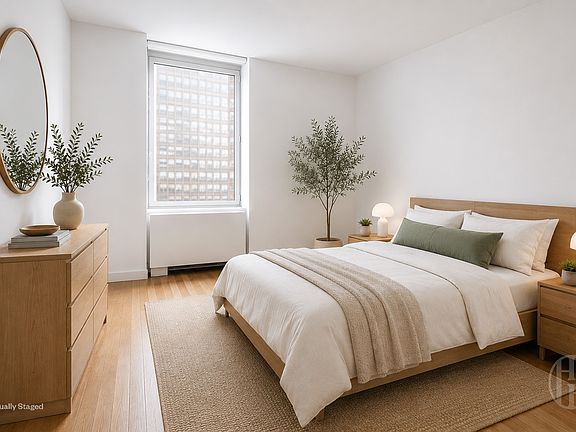 4th image of 303 E 33rd St APT 7H