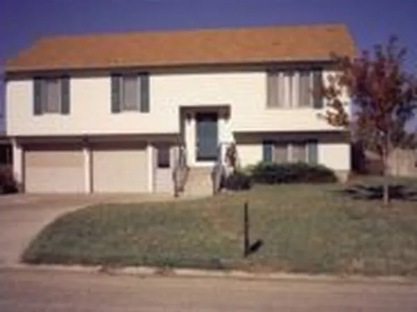 420 West St, Riley, KS 66531