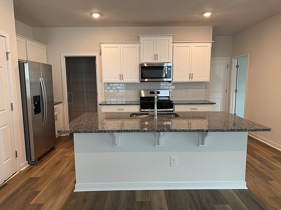 4th image of 12232 Lady Bell Dr
