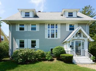 377 Highland Ave, Quincy, MA 02170
