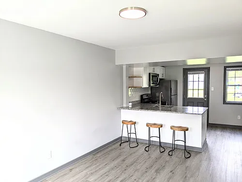 Floor plan 1B/1BA C TH Reno