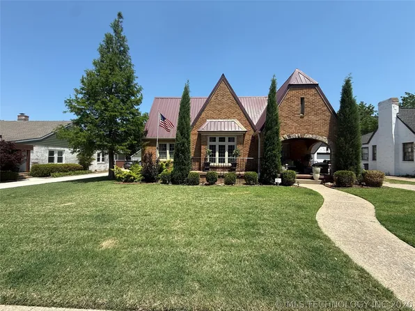 2719 E 13th Pl, Tulsa, OK 74104