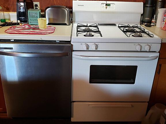5th image of 520 S Daytona Ave #64