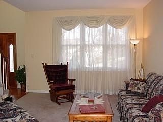 3rd image of 1204 Telford Dr