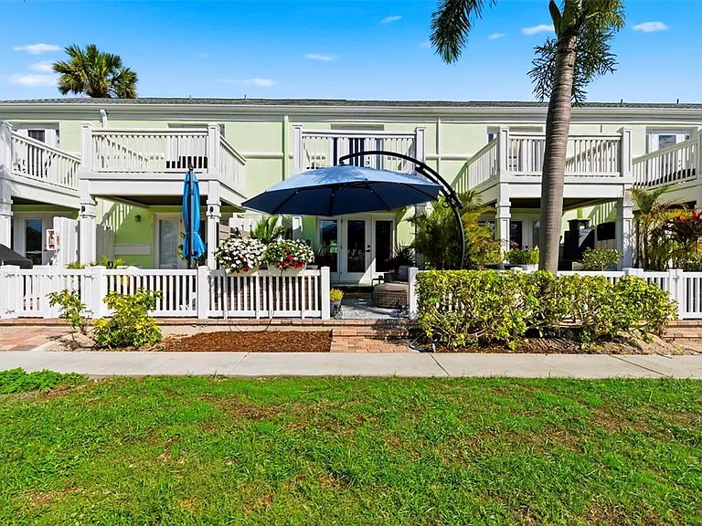 4751 Coquina Key Dr SE — Photo 45