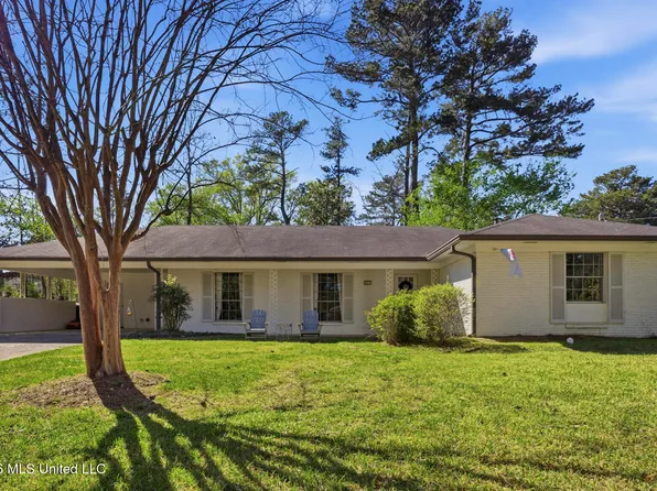 4311 Roswell Ct, Jackson, MS 39211