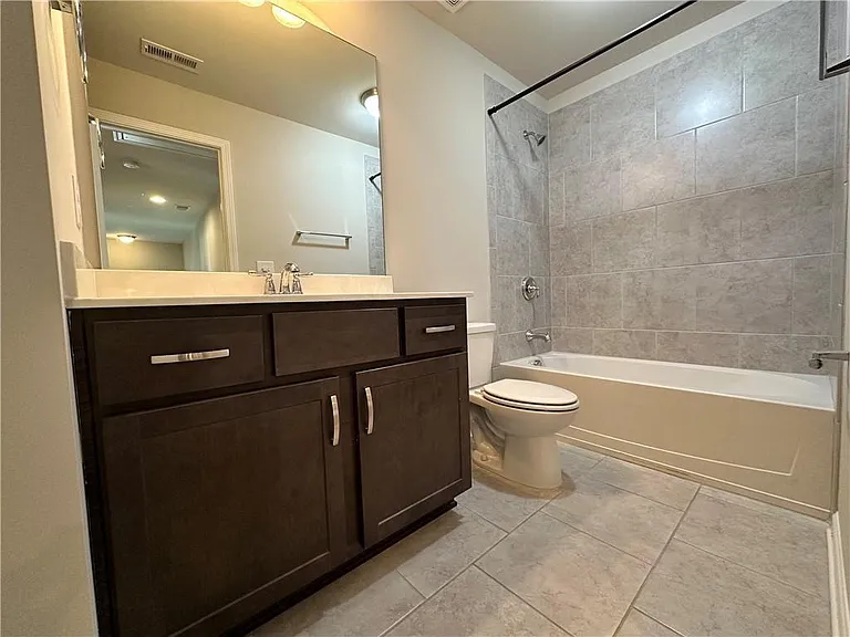 3253 Cavendish Ct — Photo 26