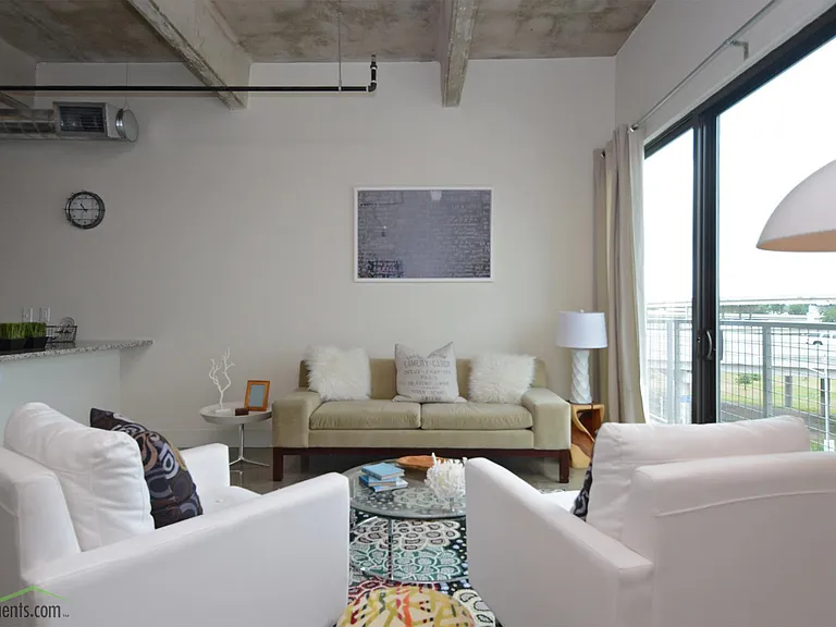 1221 Broadway Lofts — Photo 17