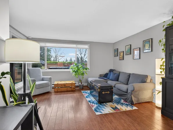 15272 19th Ave #109, Surrey, BC V4A 1X6