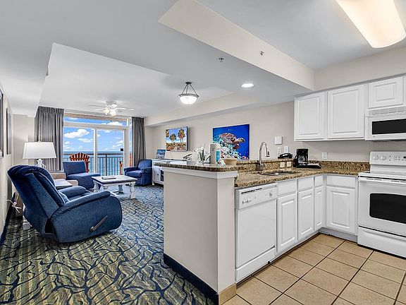 2nd image of 2201 S Ocean Blvd. #707