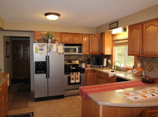 10190 55th St SE, Clear Lake, MN 55319