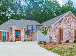 509 Silver Hill Dr, Pearl, MS 39208