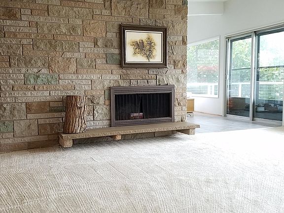 5th image of 4720 Hyada Blvd NE #4722